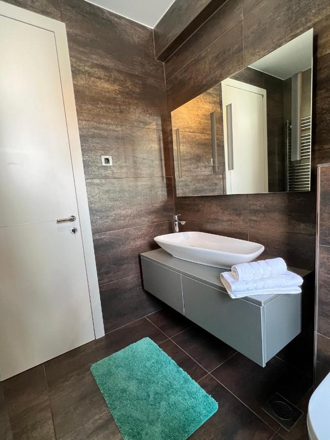 Luxury Laurus Penthouse With Awesome Sea View Apartment Primošten Екстериор снимка