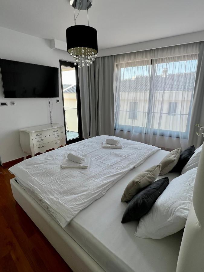 Luxury Laurus Penthouse With Awesome Sea View Apartment Primošten Екстериор снимка